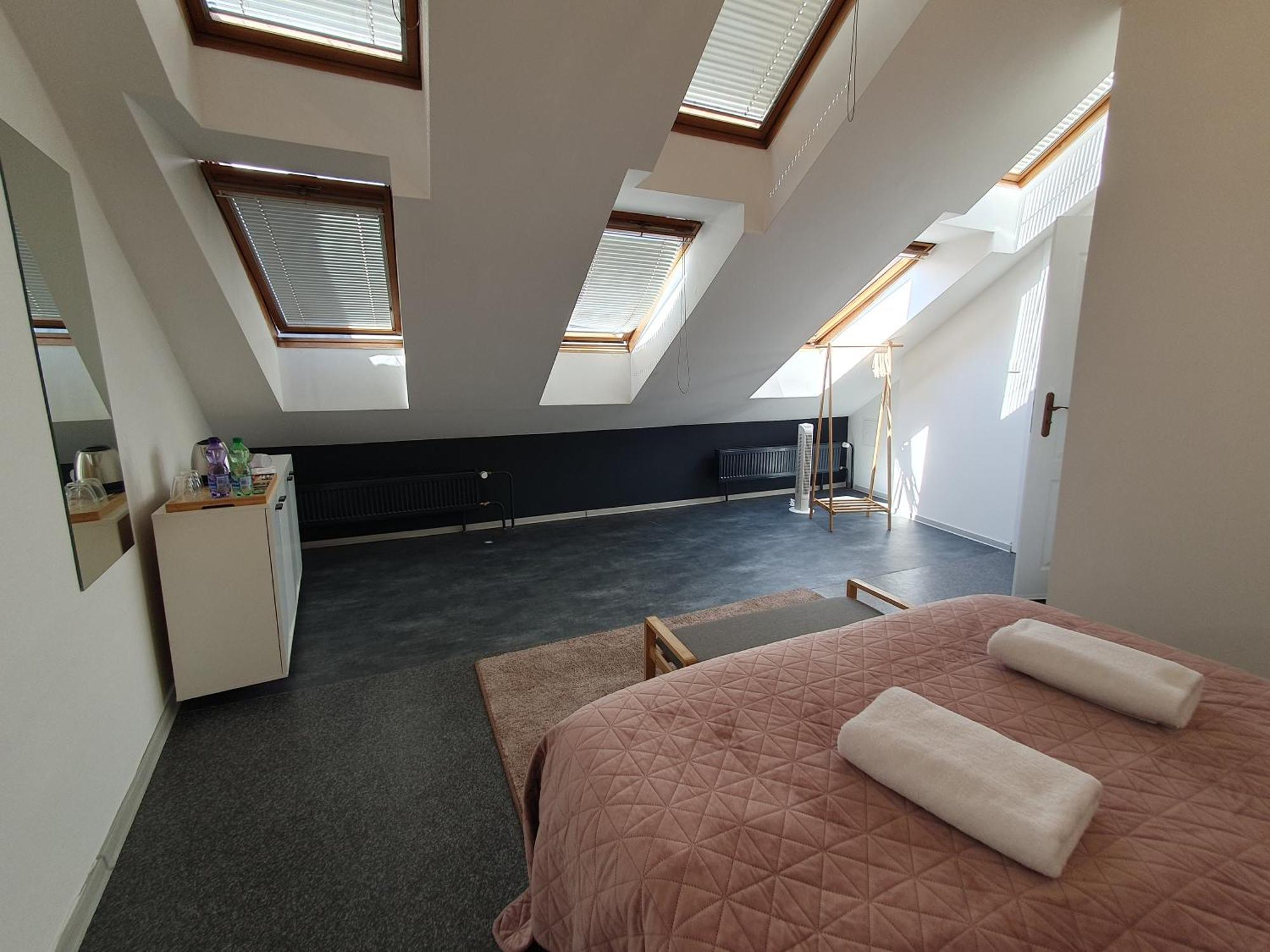We Stay Apartments Bratislava Bagian luar foto